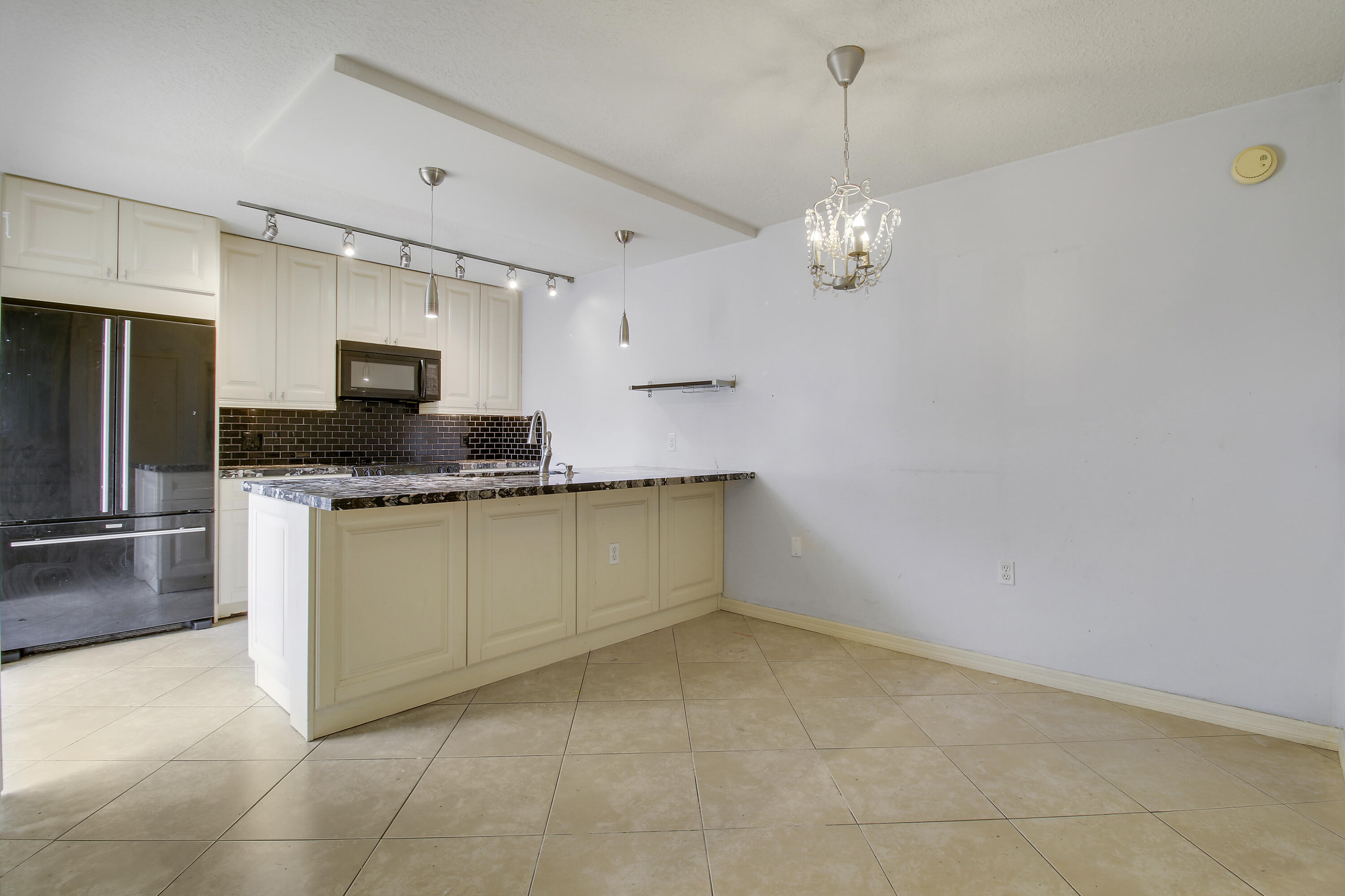 2218 22nd Way