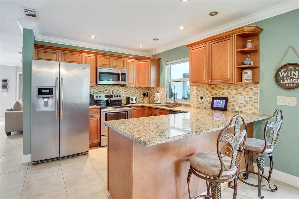 5811 Royal Palm Beach Boulevard