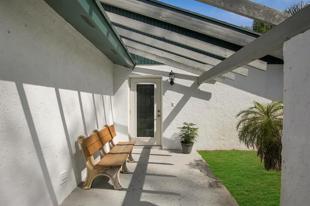 5811 Royal Palm Beach Boulevard