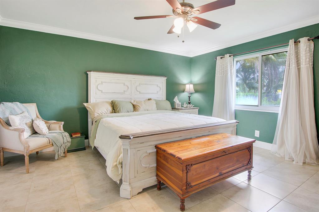 5811 Royal Palm Beach Boulevard