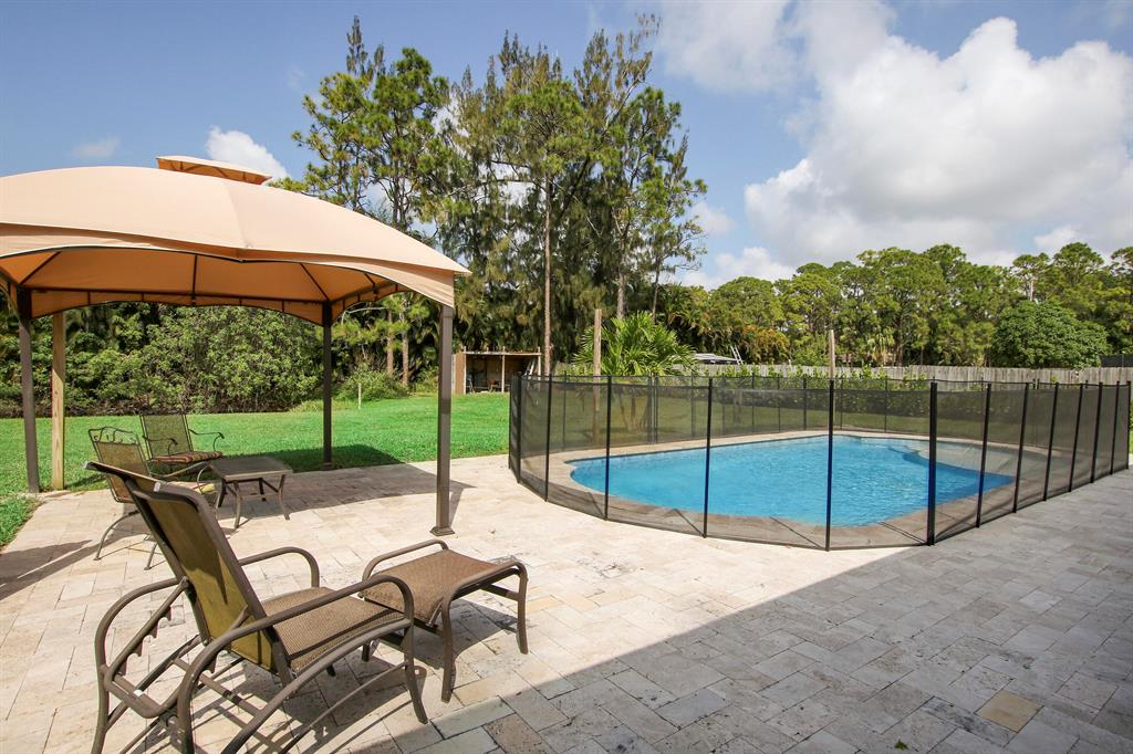 5811 Royal Palm Beach Boulevard