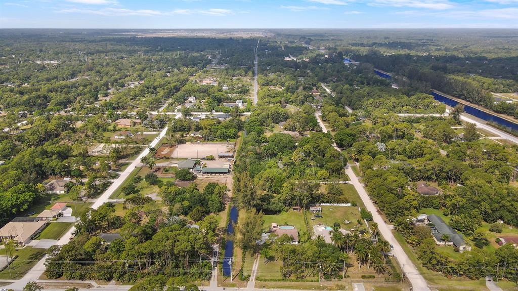 5811 Royal Palm Beach Boulevard