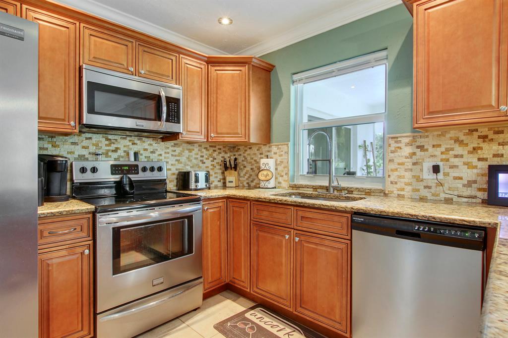 5811 Royal Palm Beach Boulevard