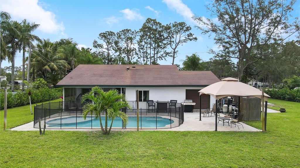 5811 Royal Palm Beach Boulevard