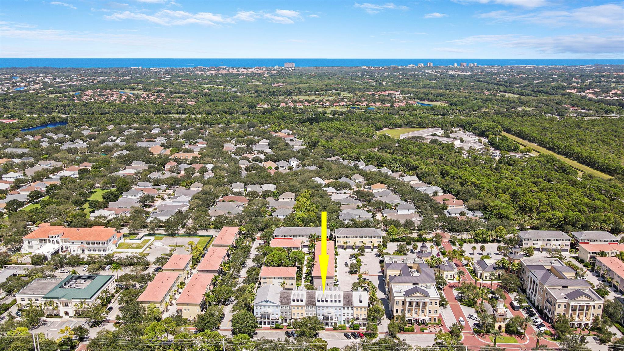 425 Greenwich Circle 203