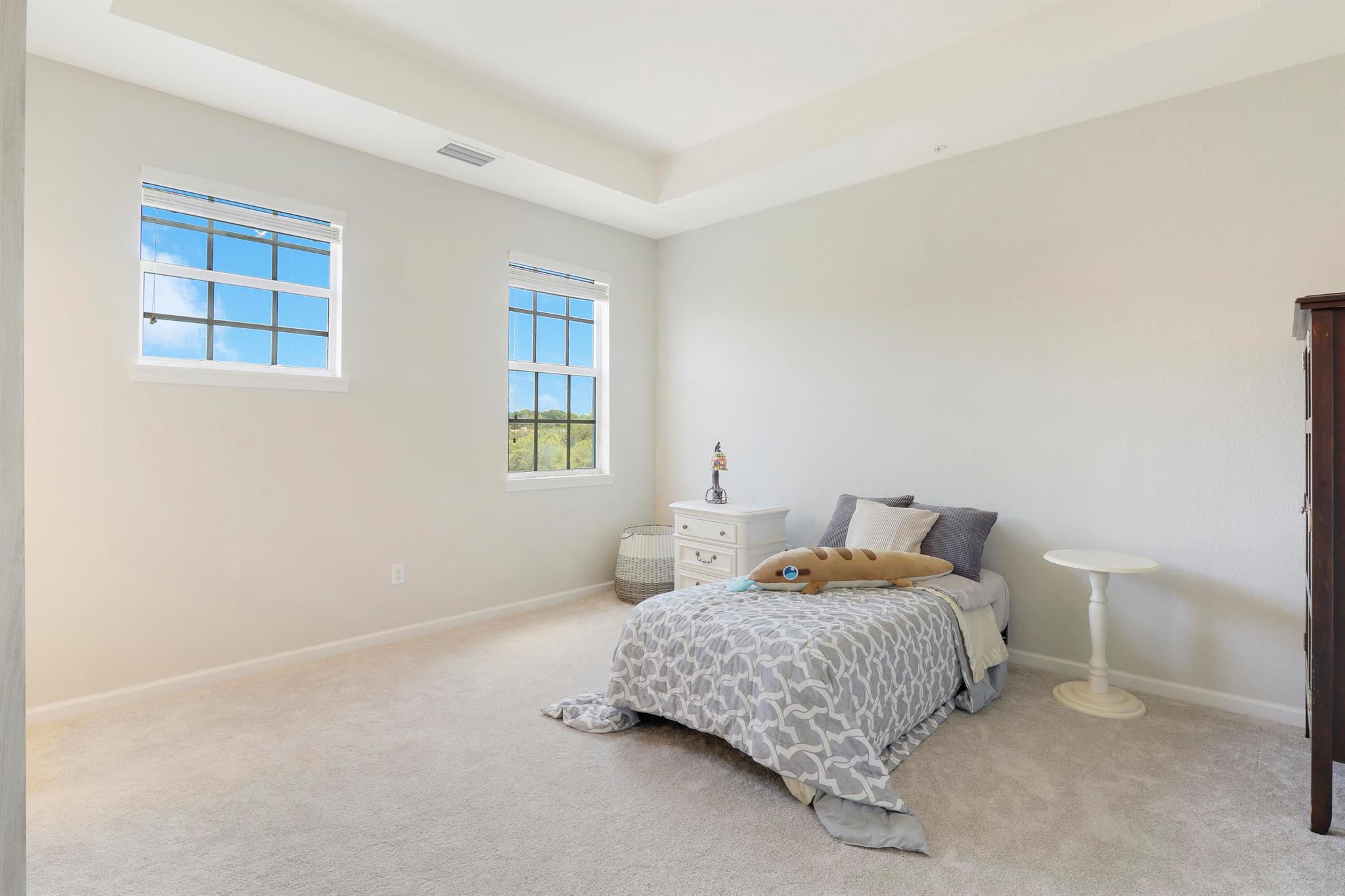 425 Greenwich Circle 203