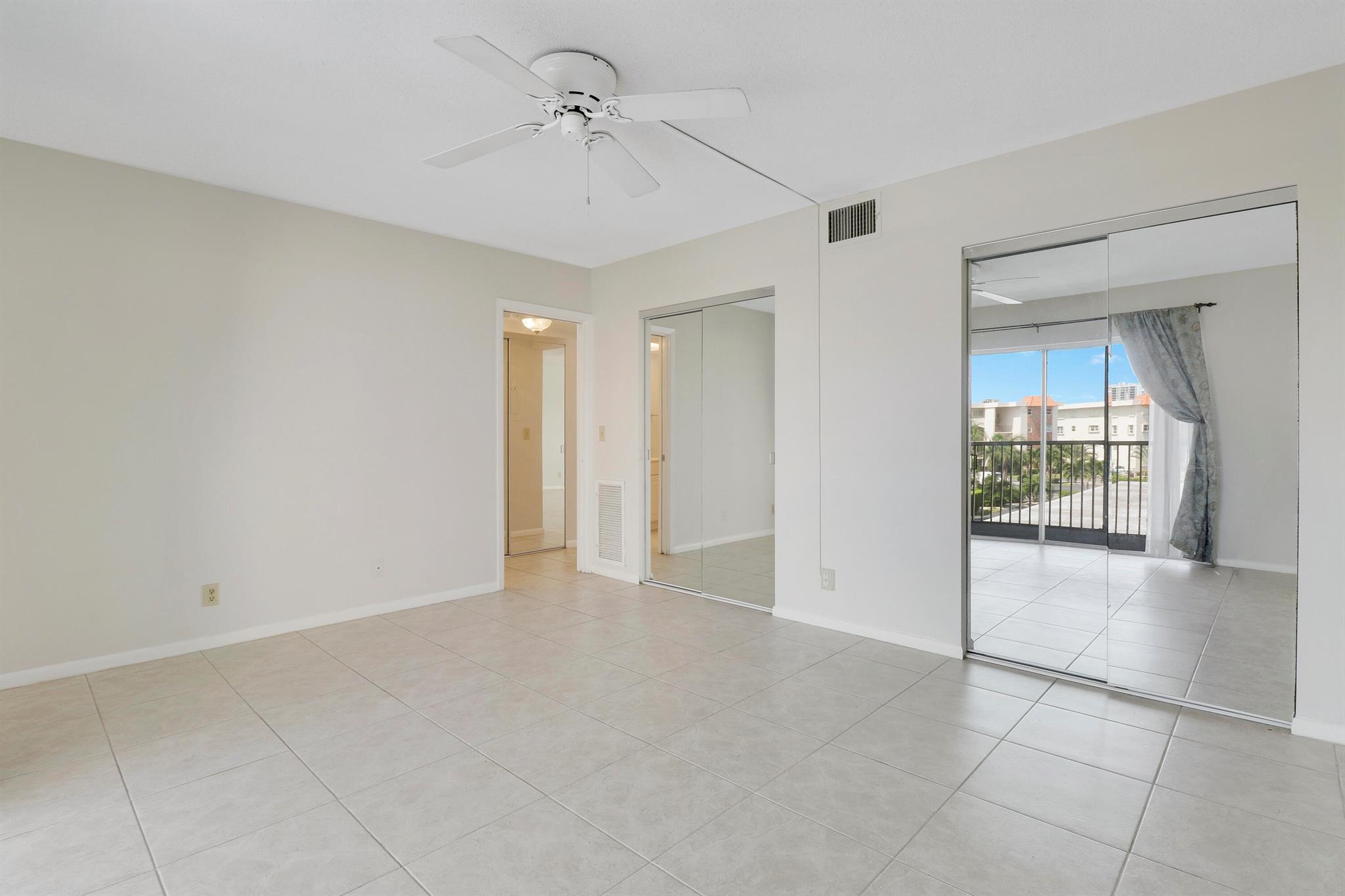 37 Yacht Club Drive 302