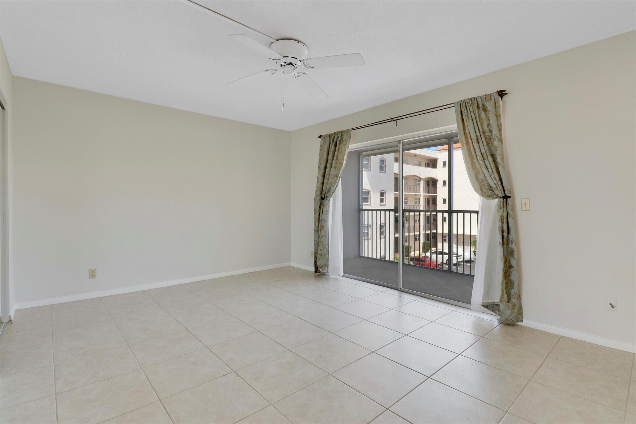 37 Yacht Club Drive 302