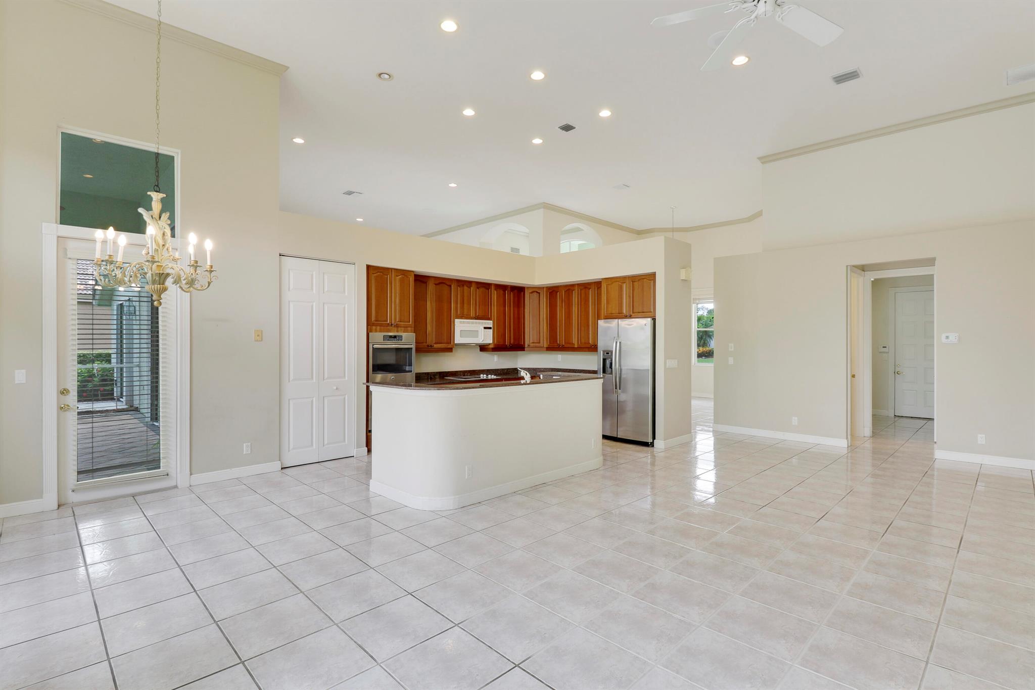 7780 Ironhorse Boulevard