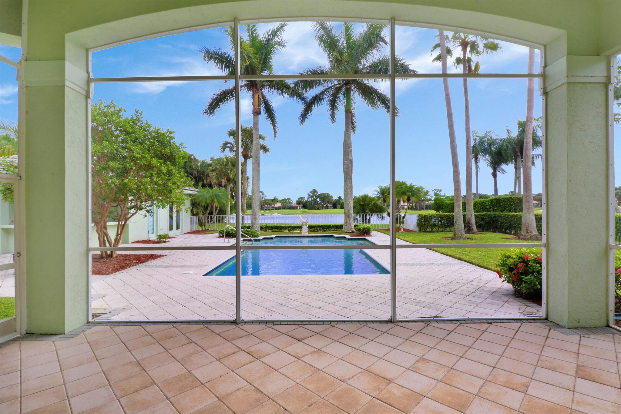 7780 Ironhorse Boulevard