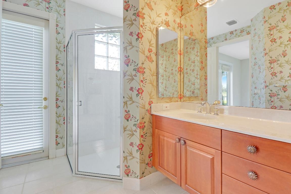 7780 Ironhorse Boulevard