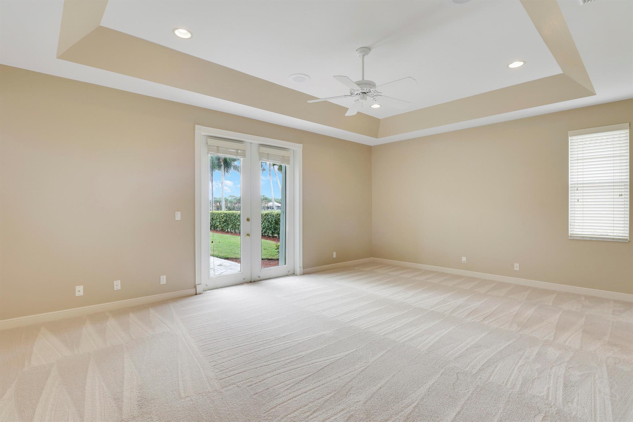 7780 Ironhorse Boulevard