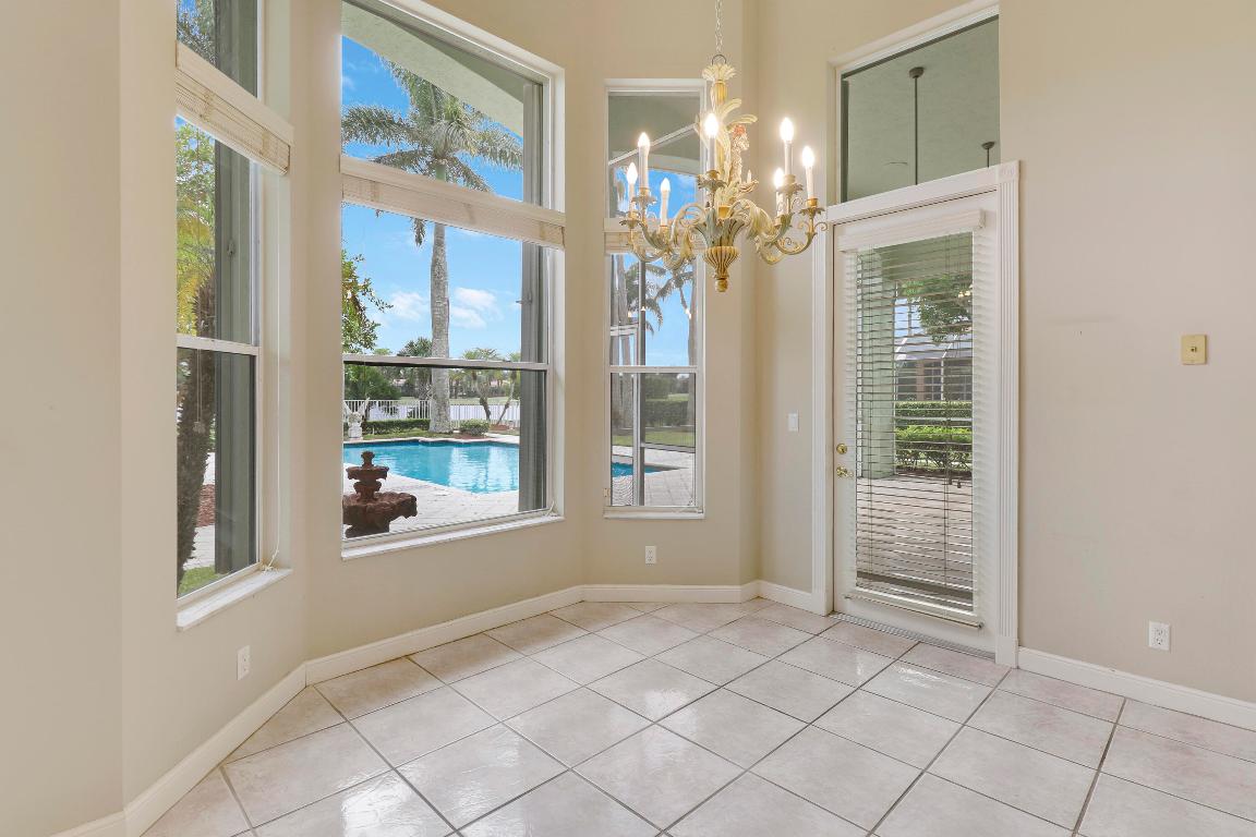 7780 Ironhorse Boulevard