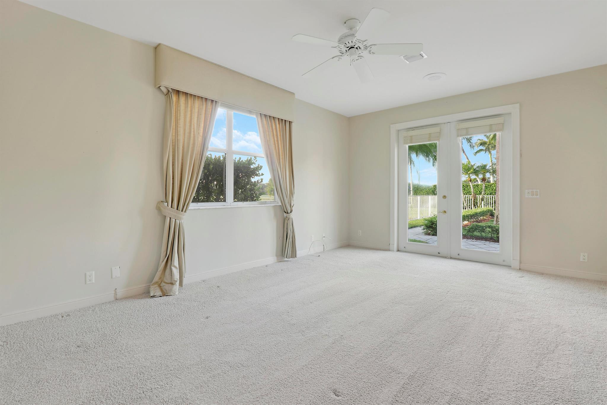 7780 Ironhorse Boulevard