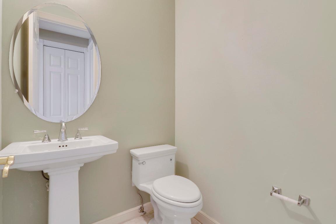 7780 Ironhorse Boulevard