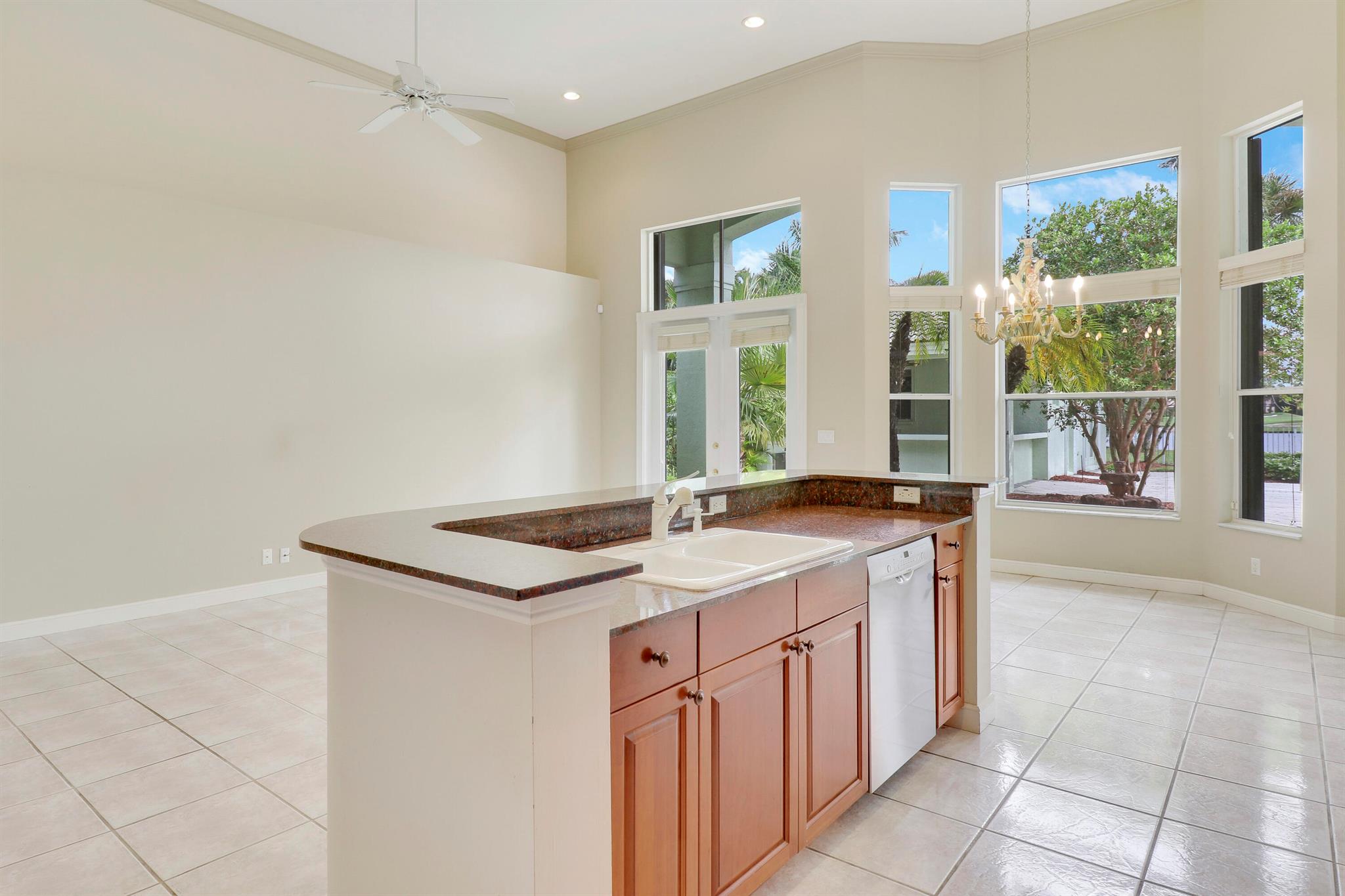 7780 Ironhorse Boulevard