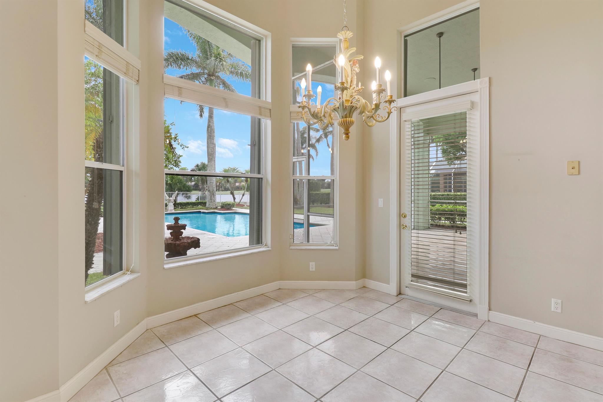 7780 Ironhorse Boulevard