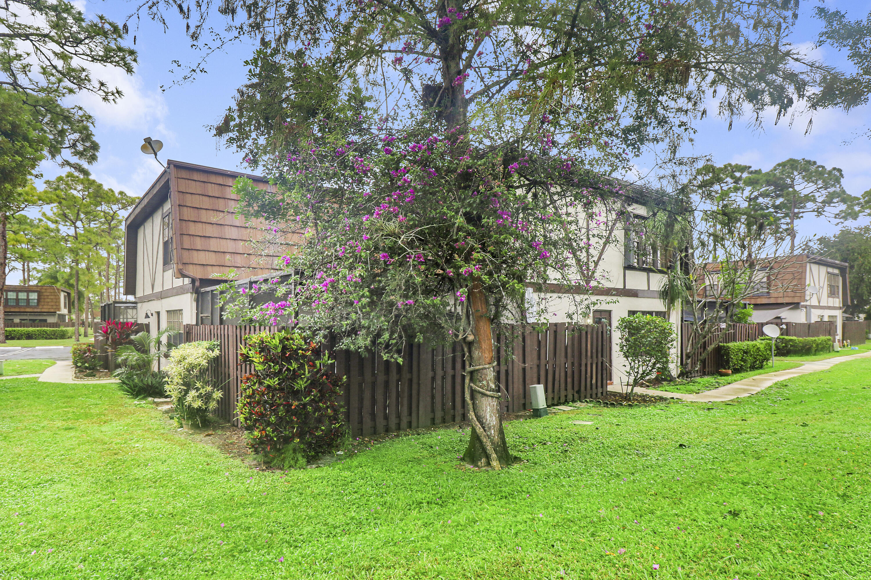 126 Weybridge Circle C