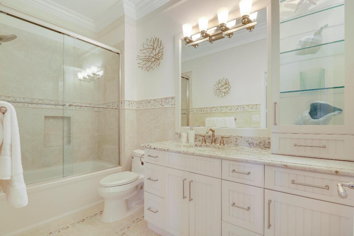 2000 S Highway A1a N602