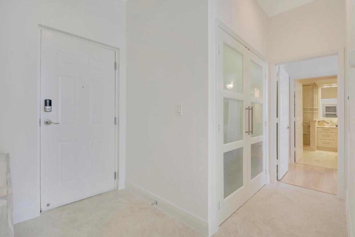 2000 S Highway A1a N602