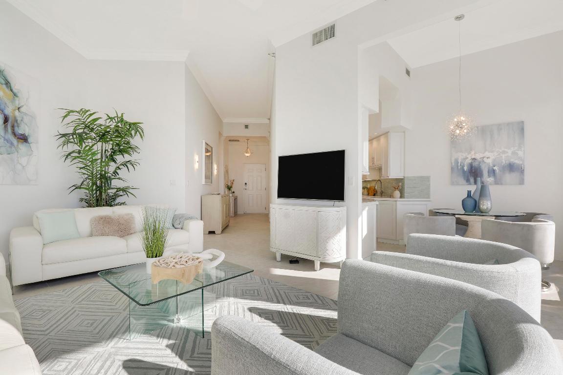 2000 S Highway A1a N602