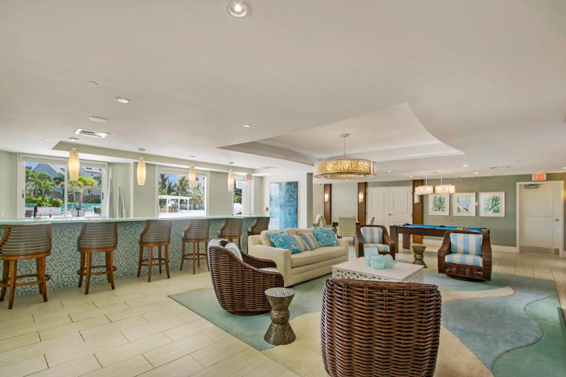 2000 S Highway A1a N602