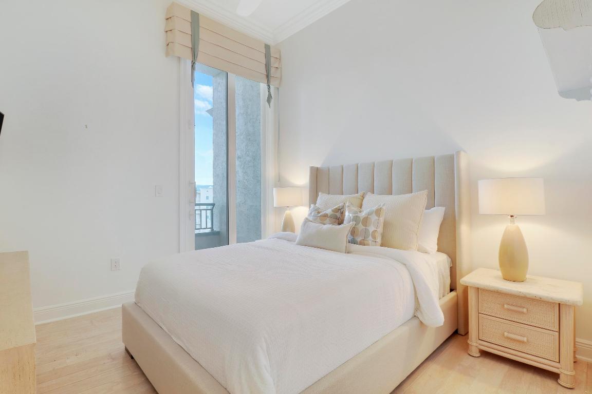 2000 S Highway A1a N602