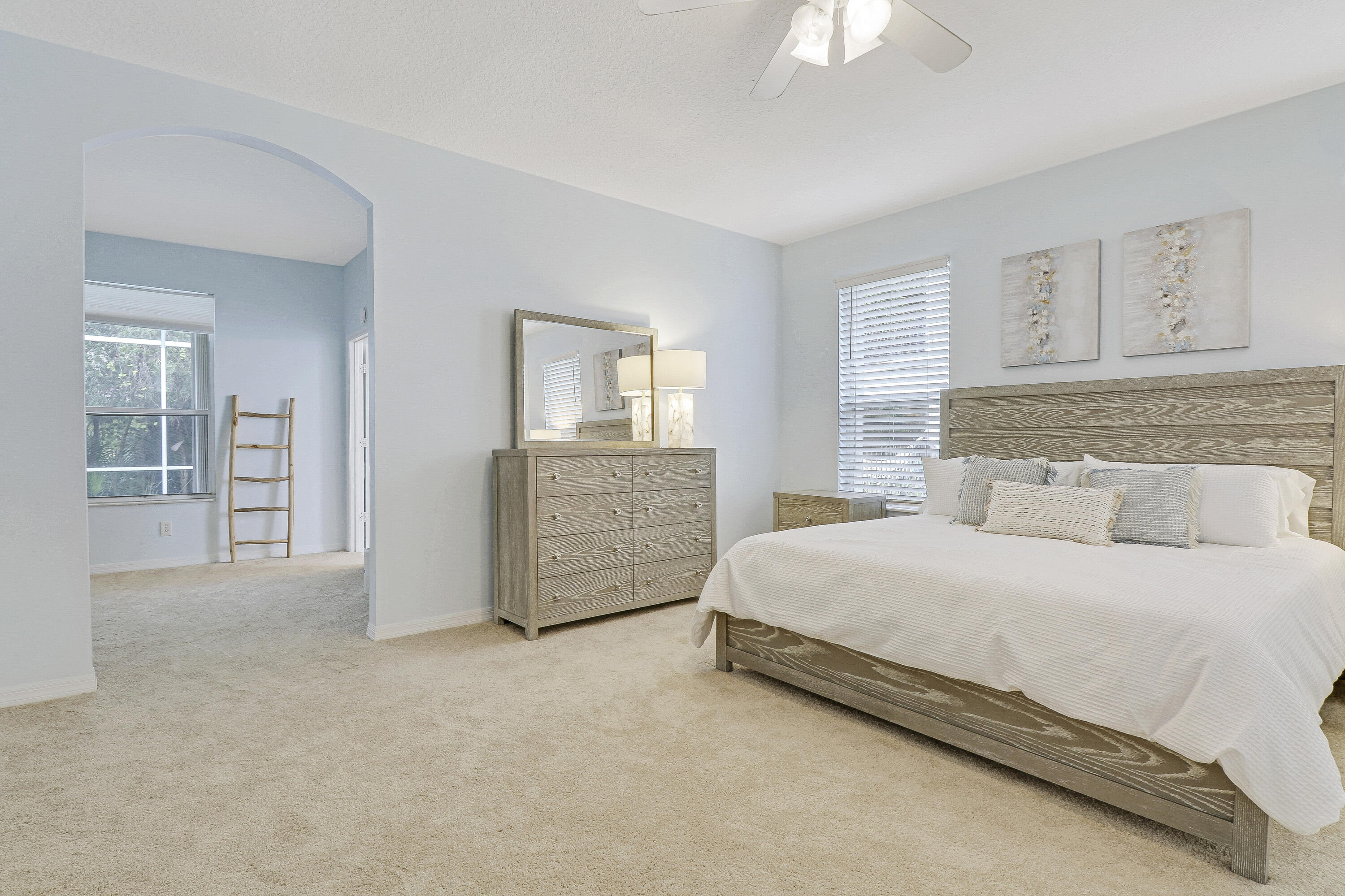 490 NW Bellworth Place