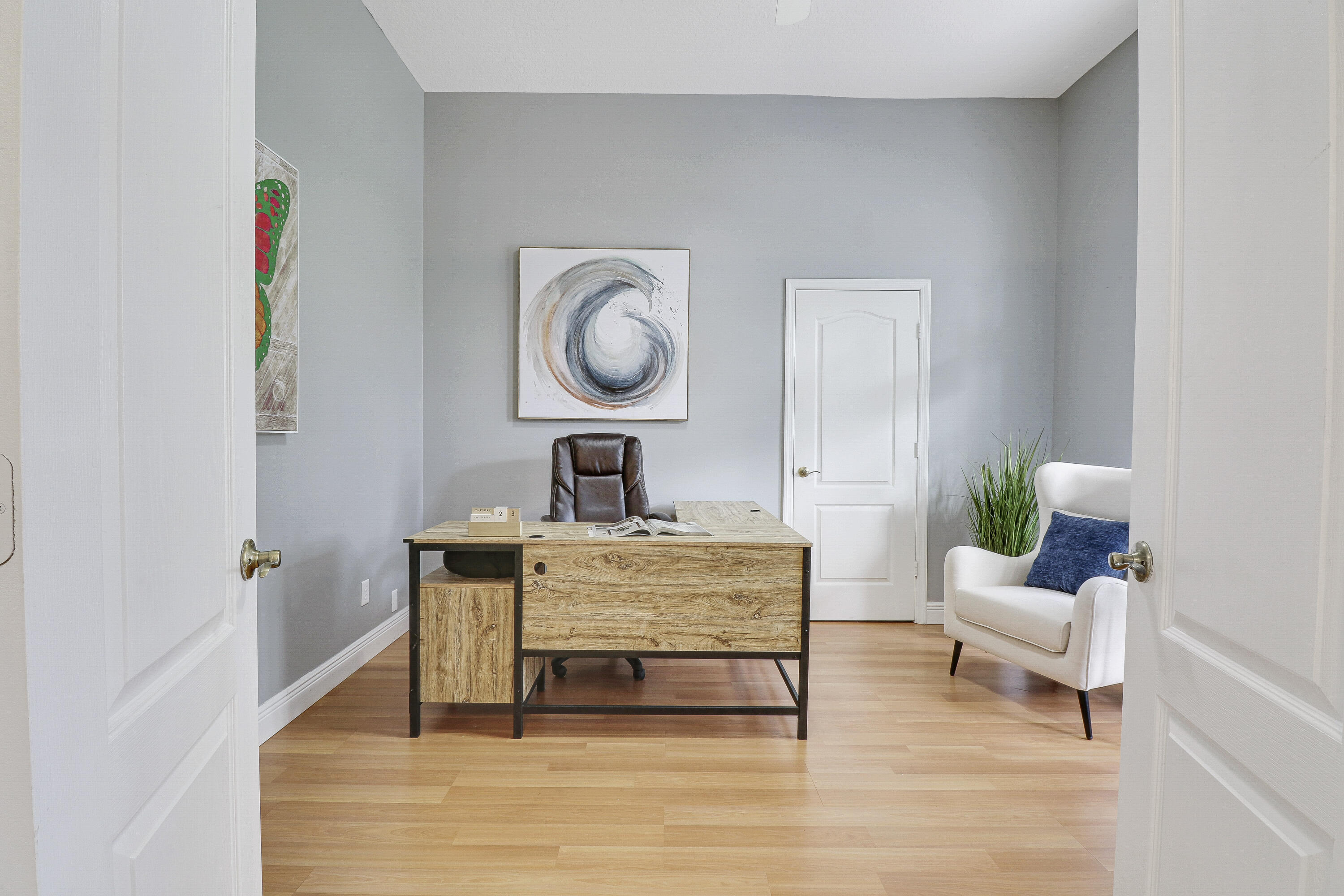 490 NW Bellworth Place