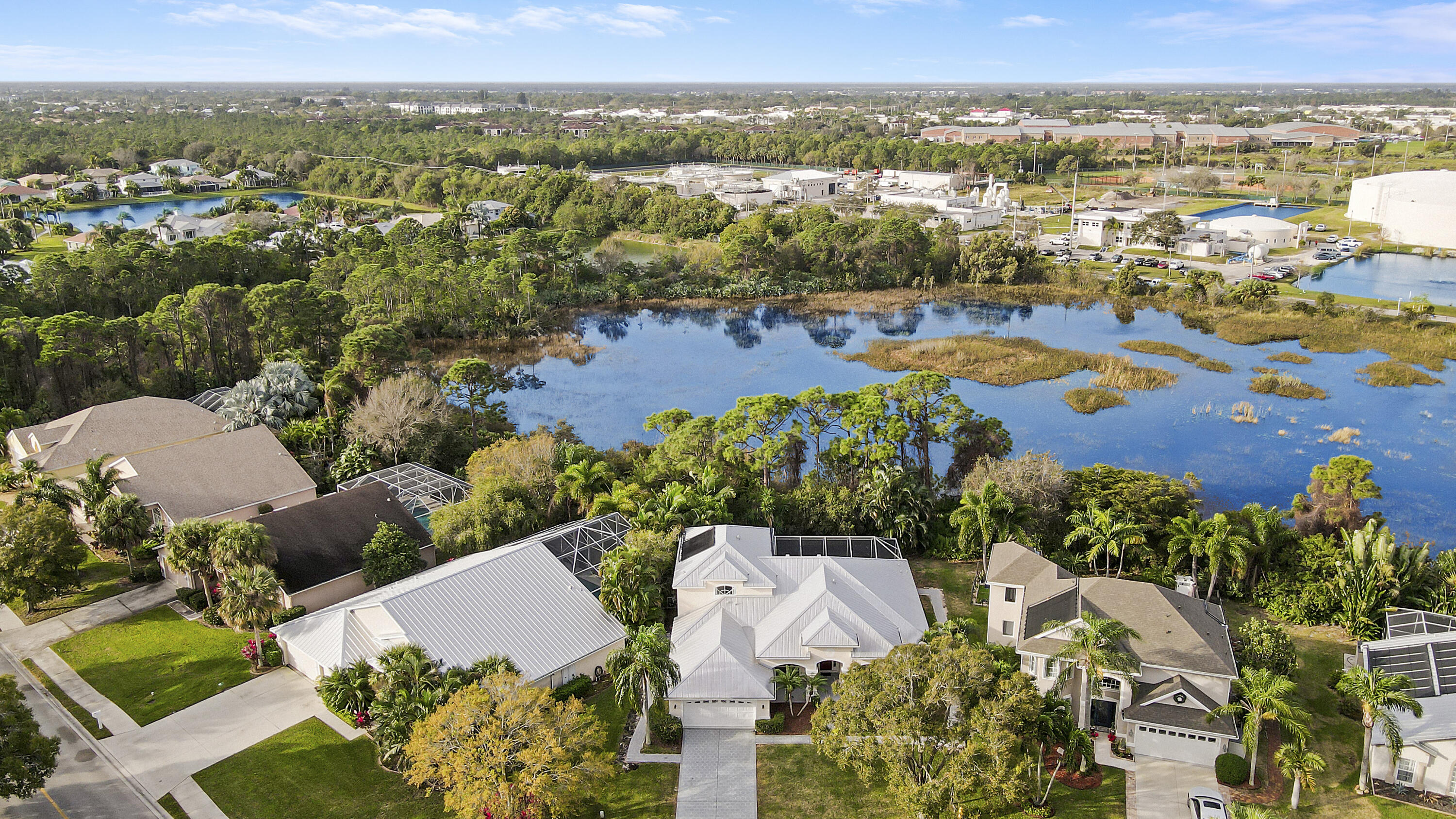 490 NW Bellworth Place