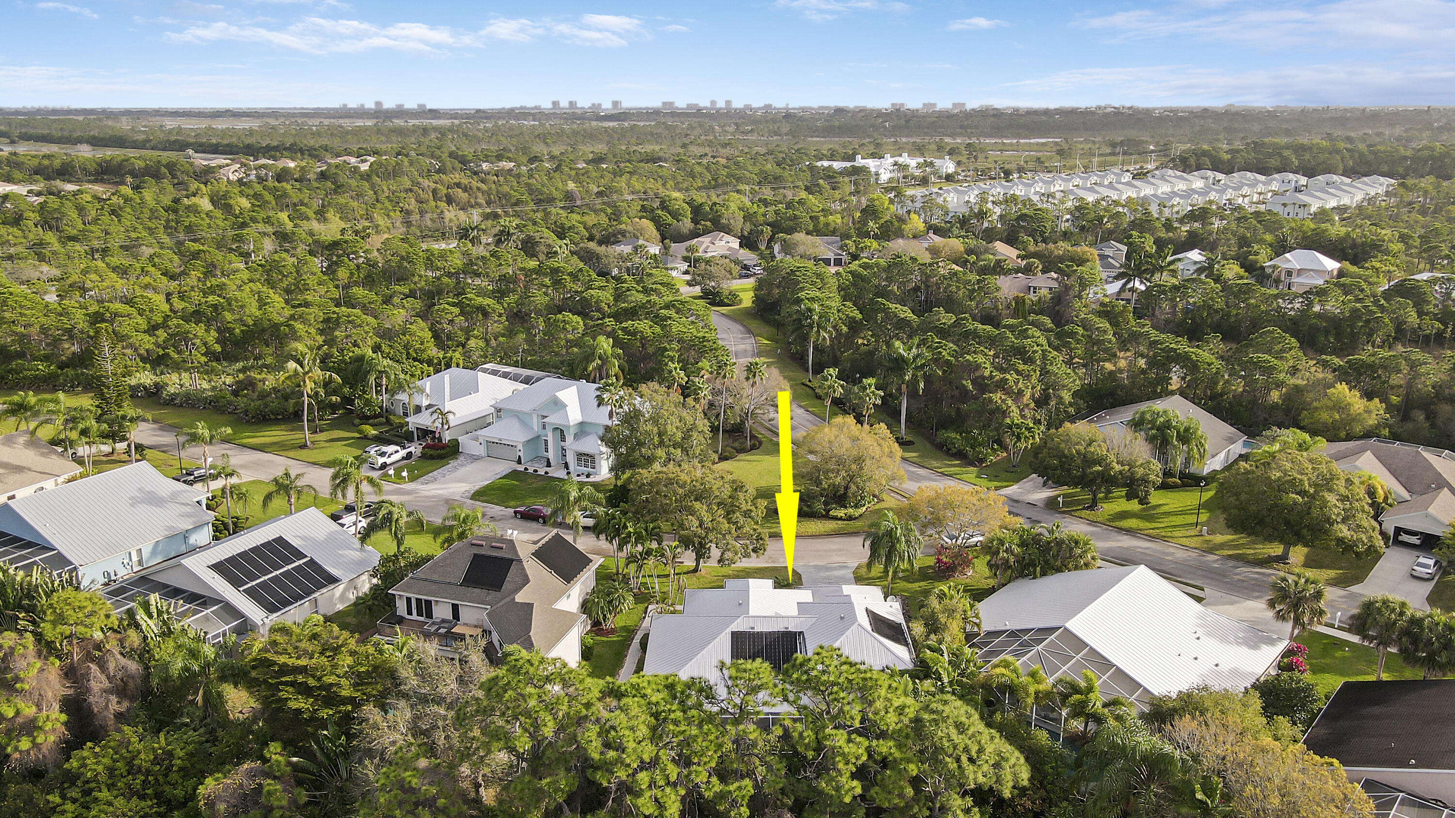 490 NW Bellworth Place