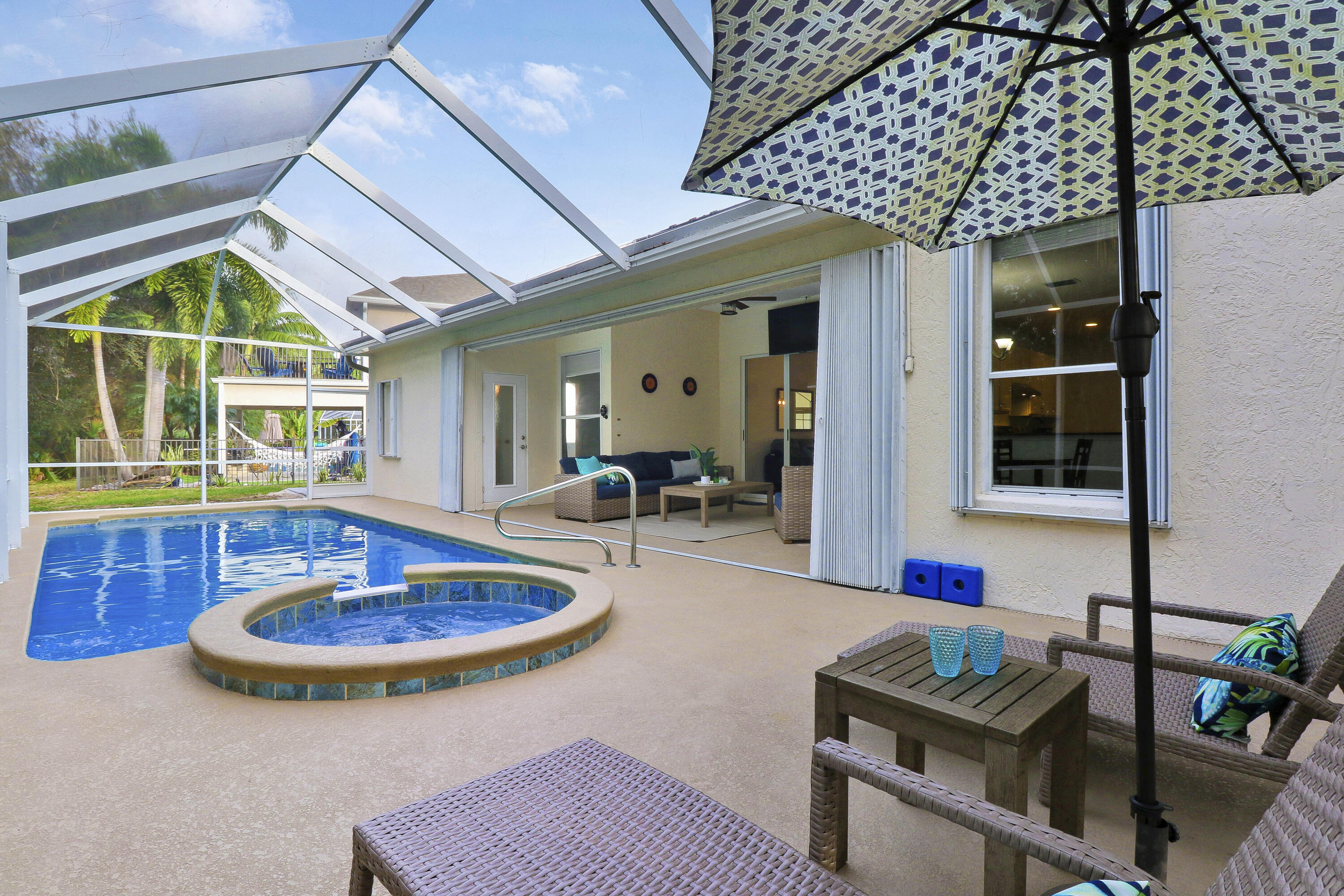 490 NW Bellworth Place