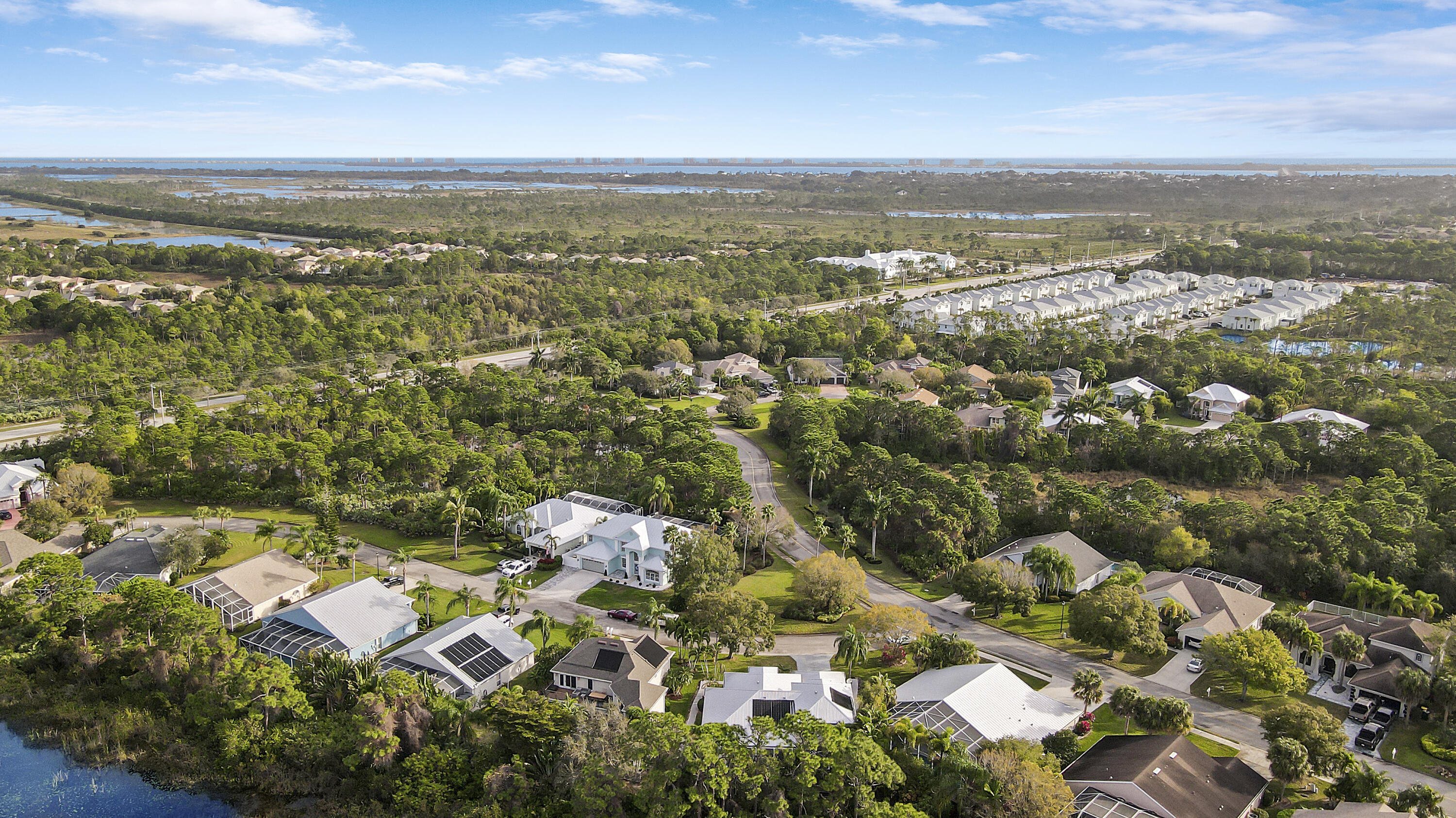 490 NW Bellworth Place