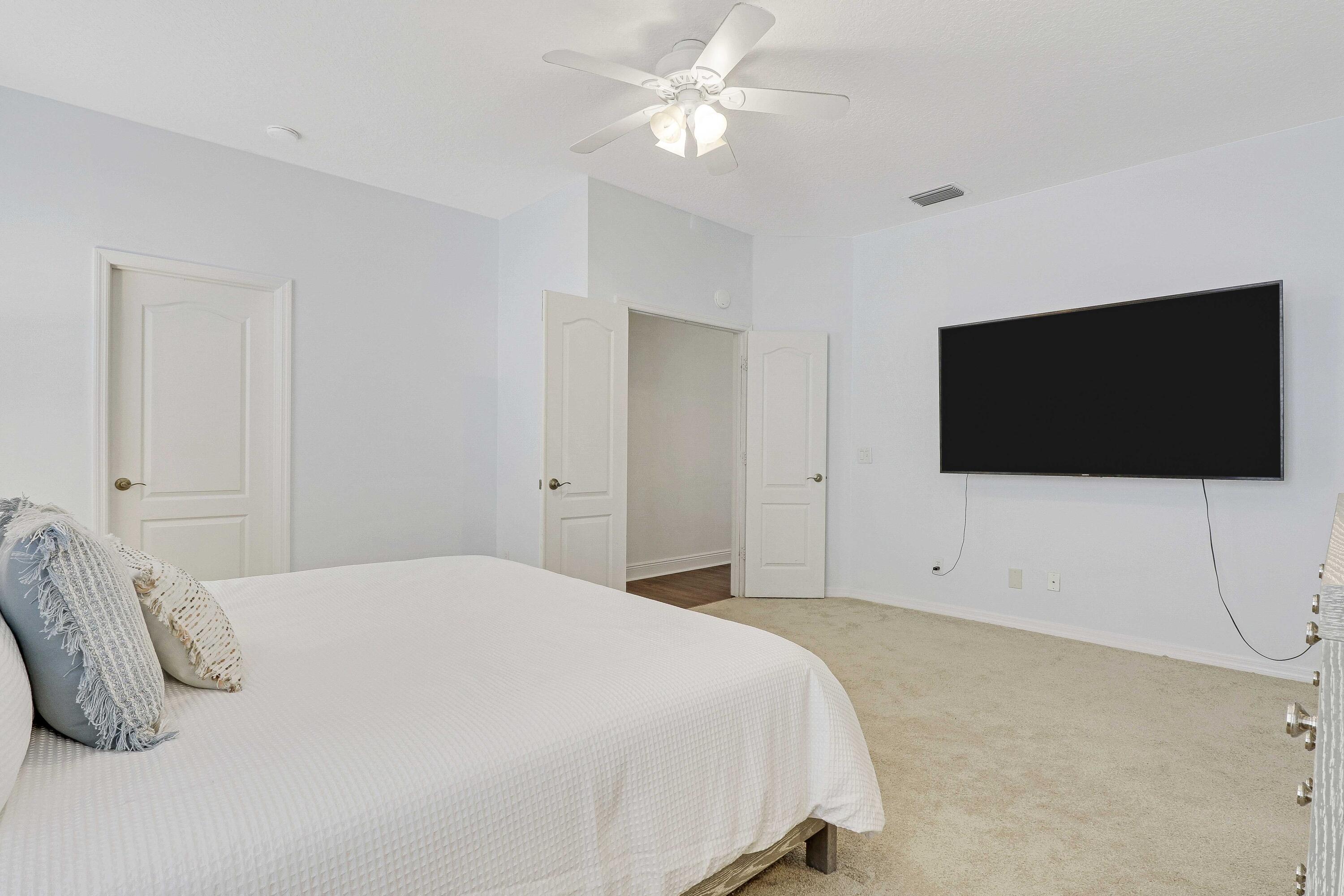 490 NW Bellworth Place