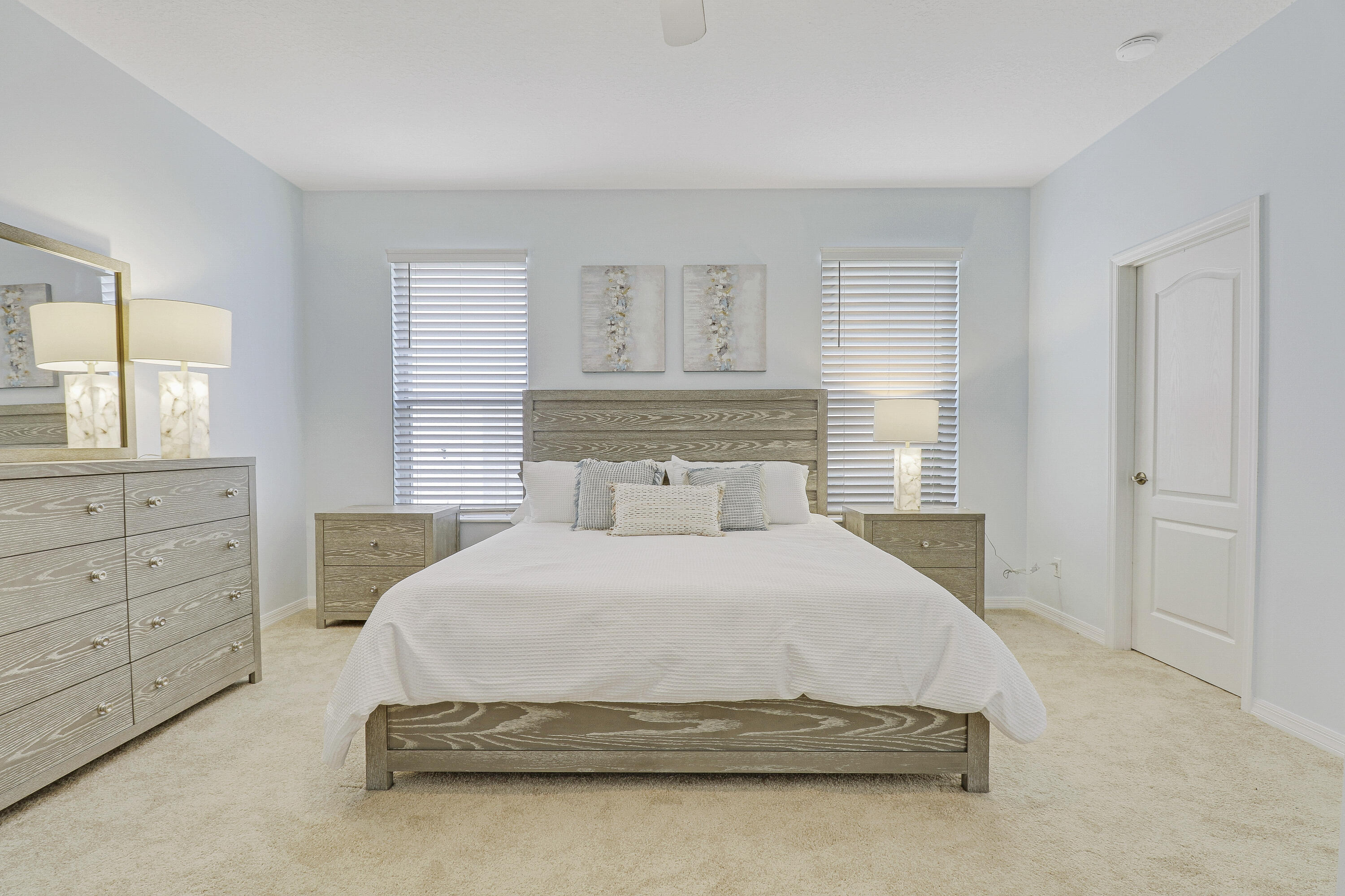 490 NW Bellworth Place