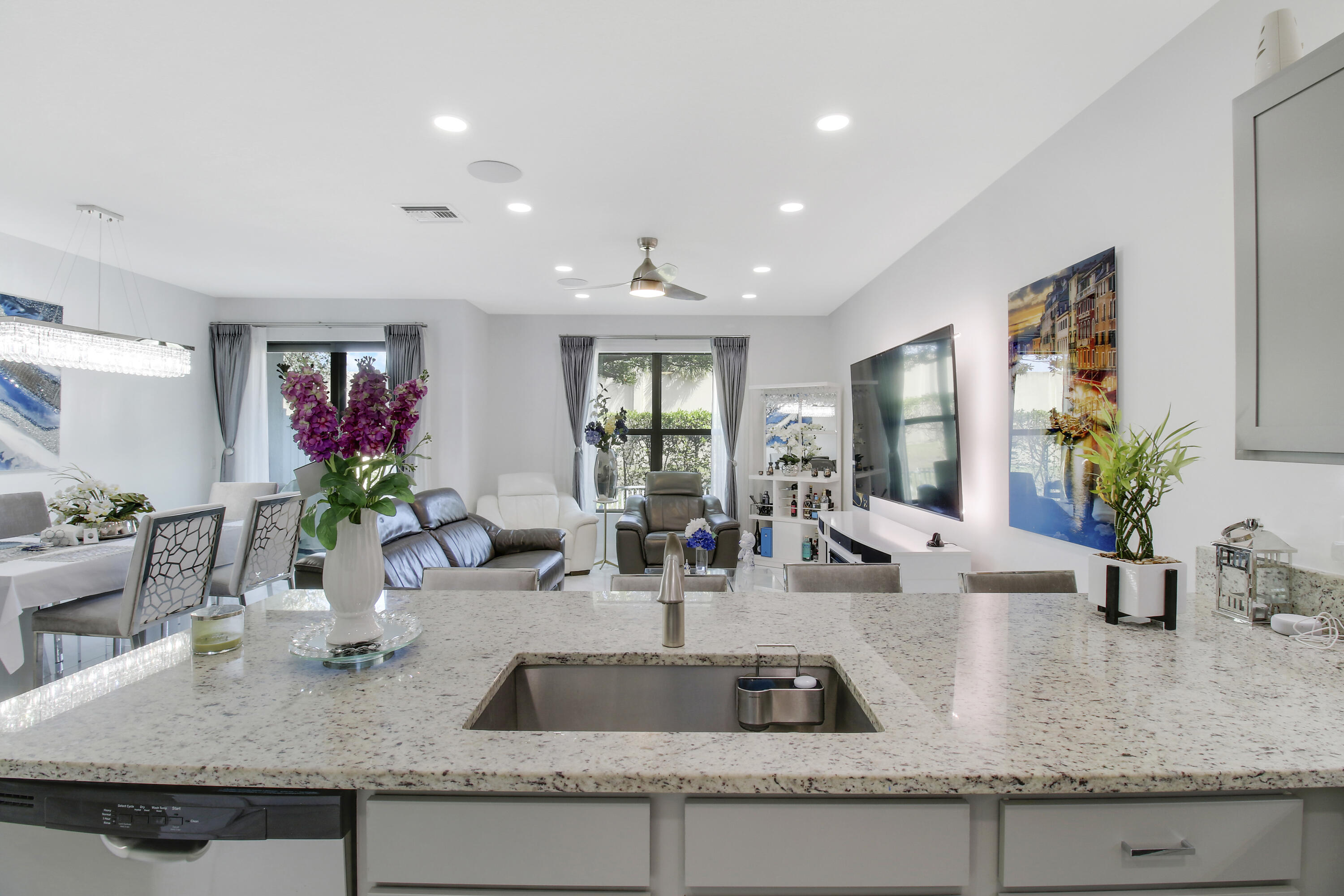 1010 Willow Place