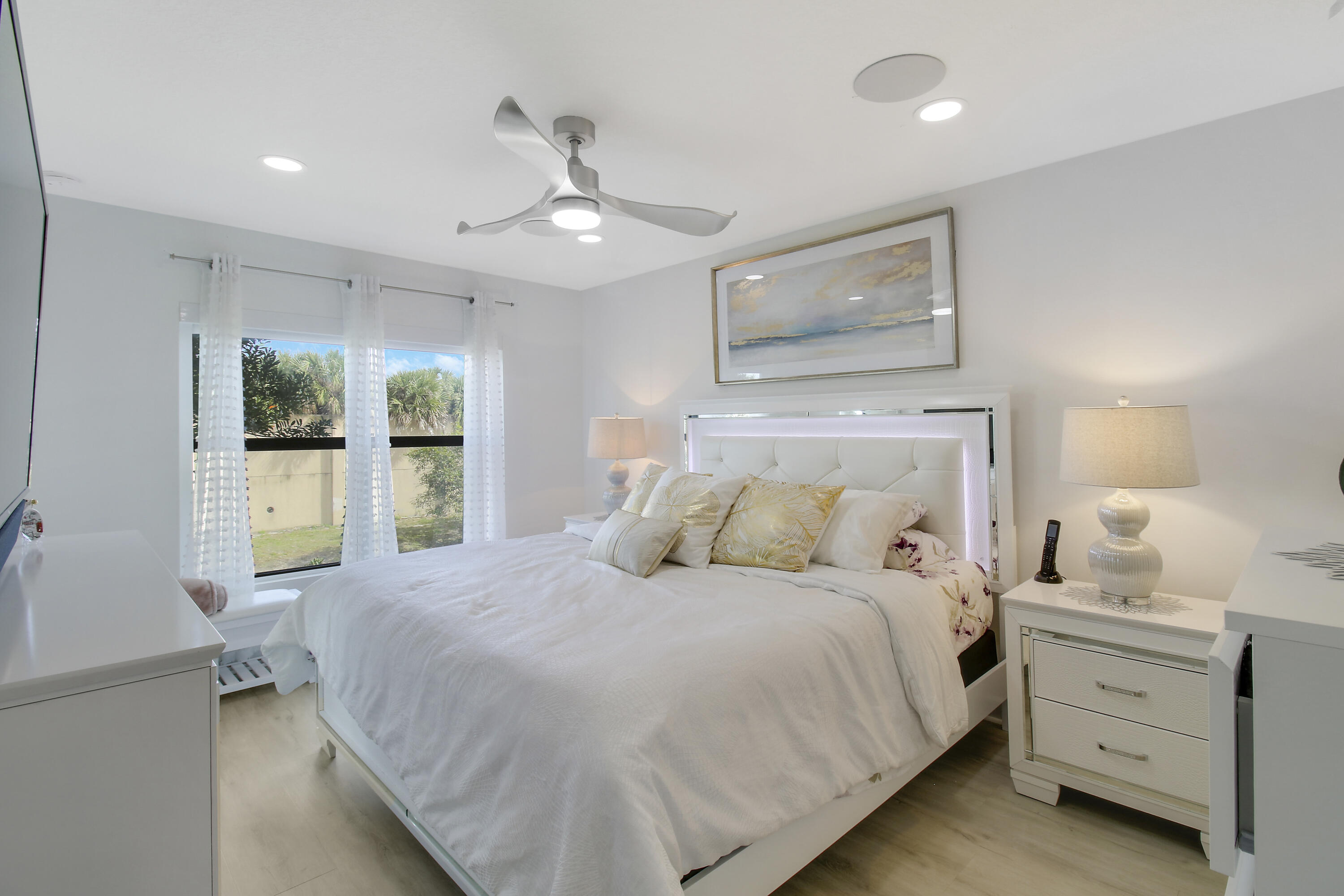 1010 Willow Place