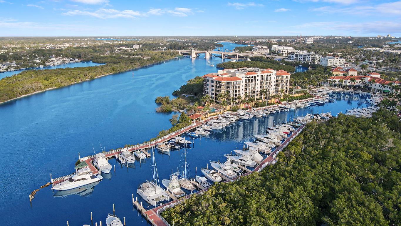 348 S Us Highway 1 68