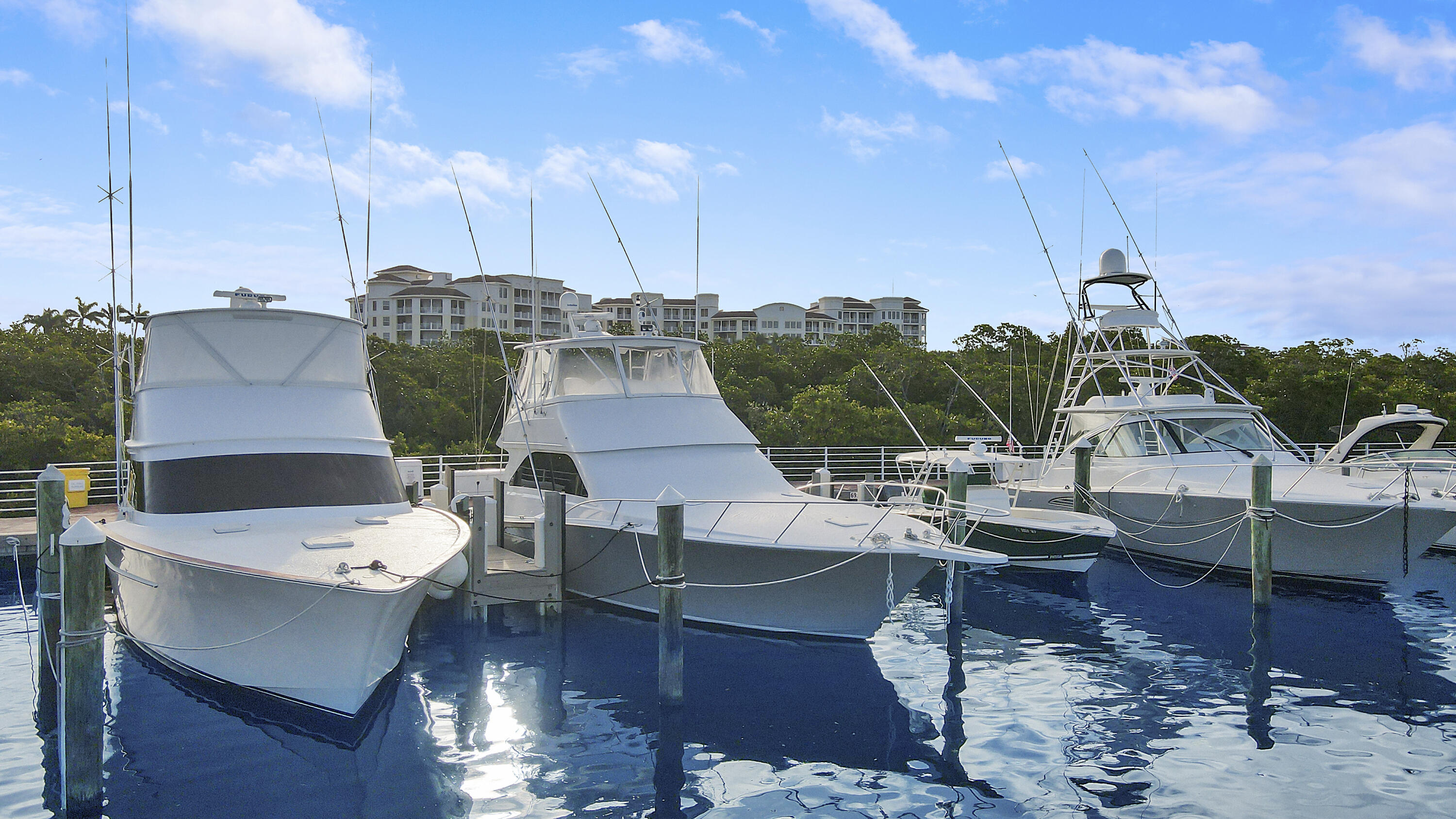 348 S Us Highway 1 68