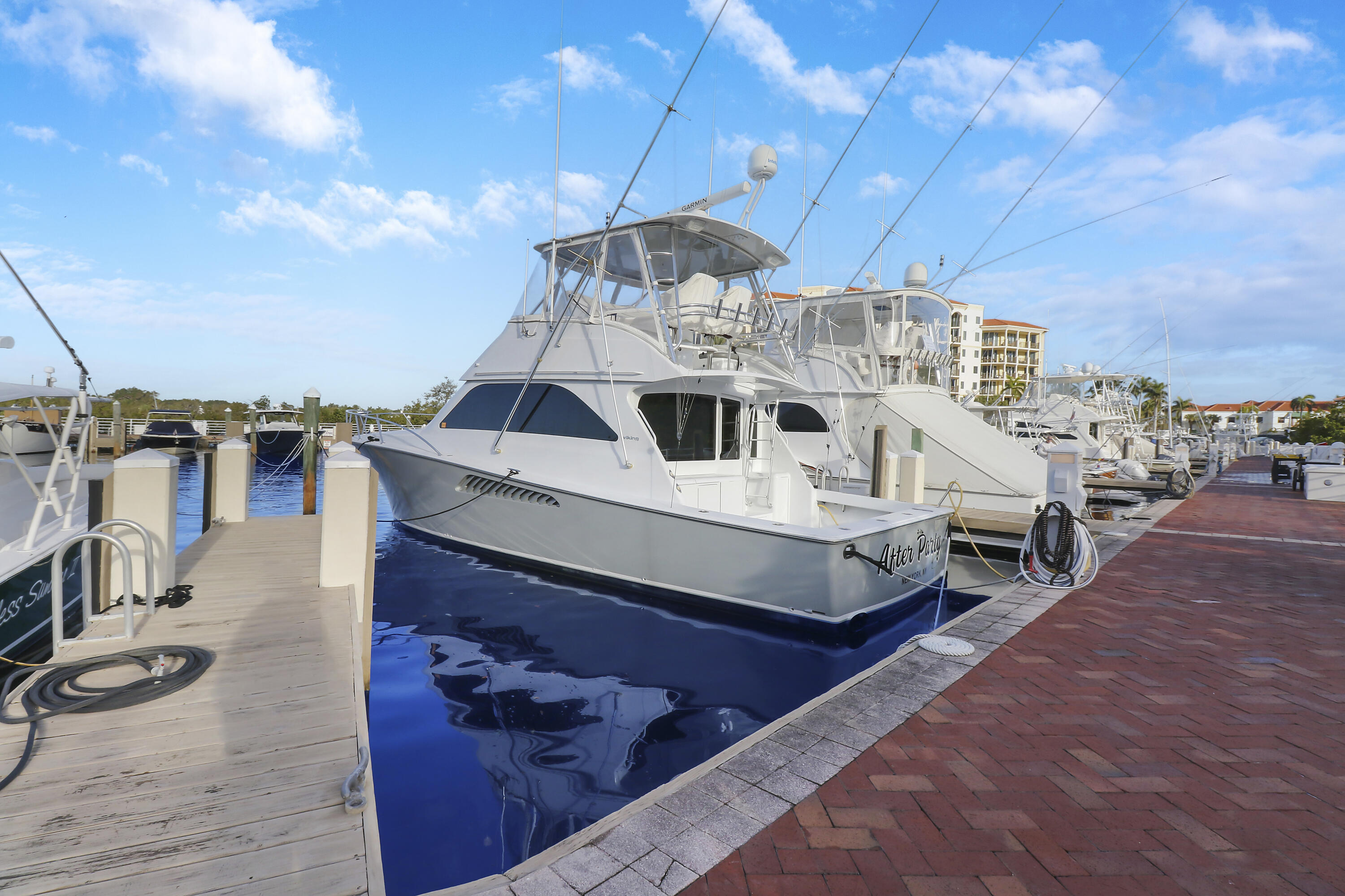 348 S Us Highway 1 68