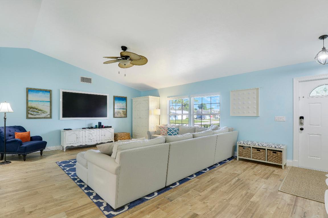 6146 Kendrick Street