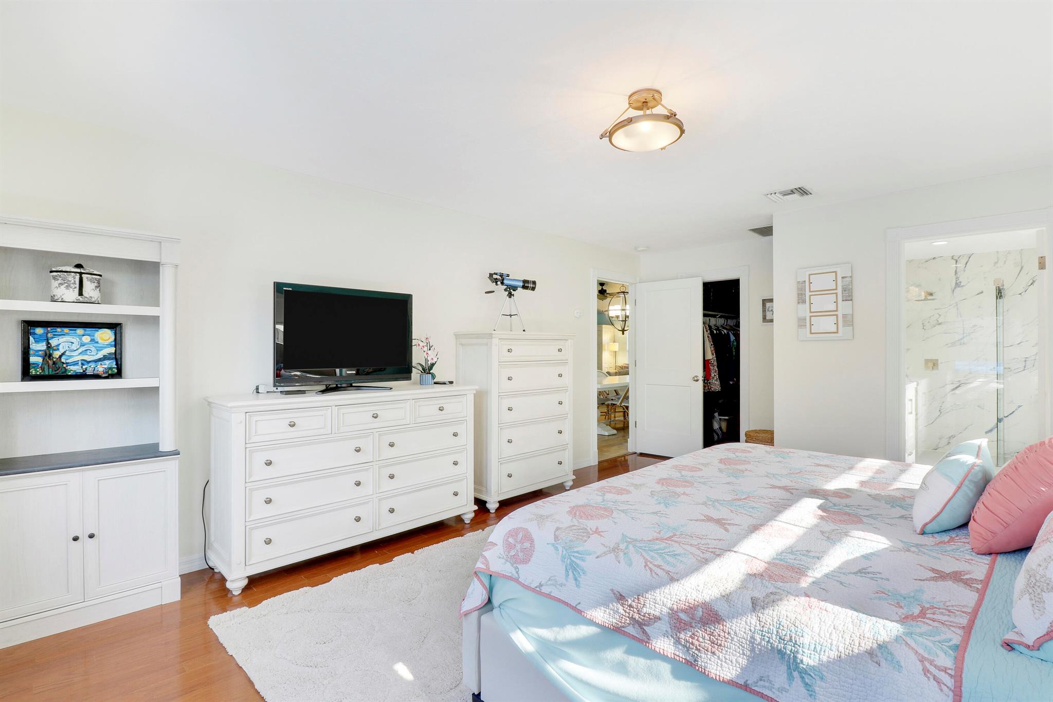 6146 Kendrick Street