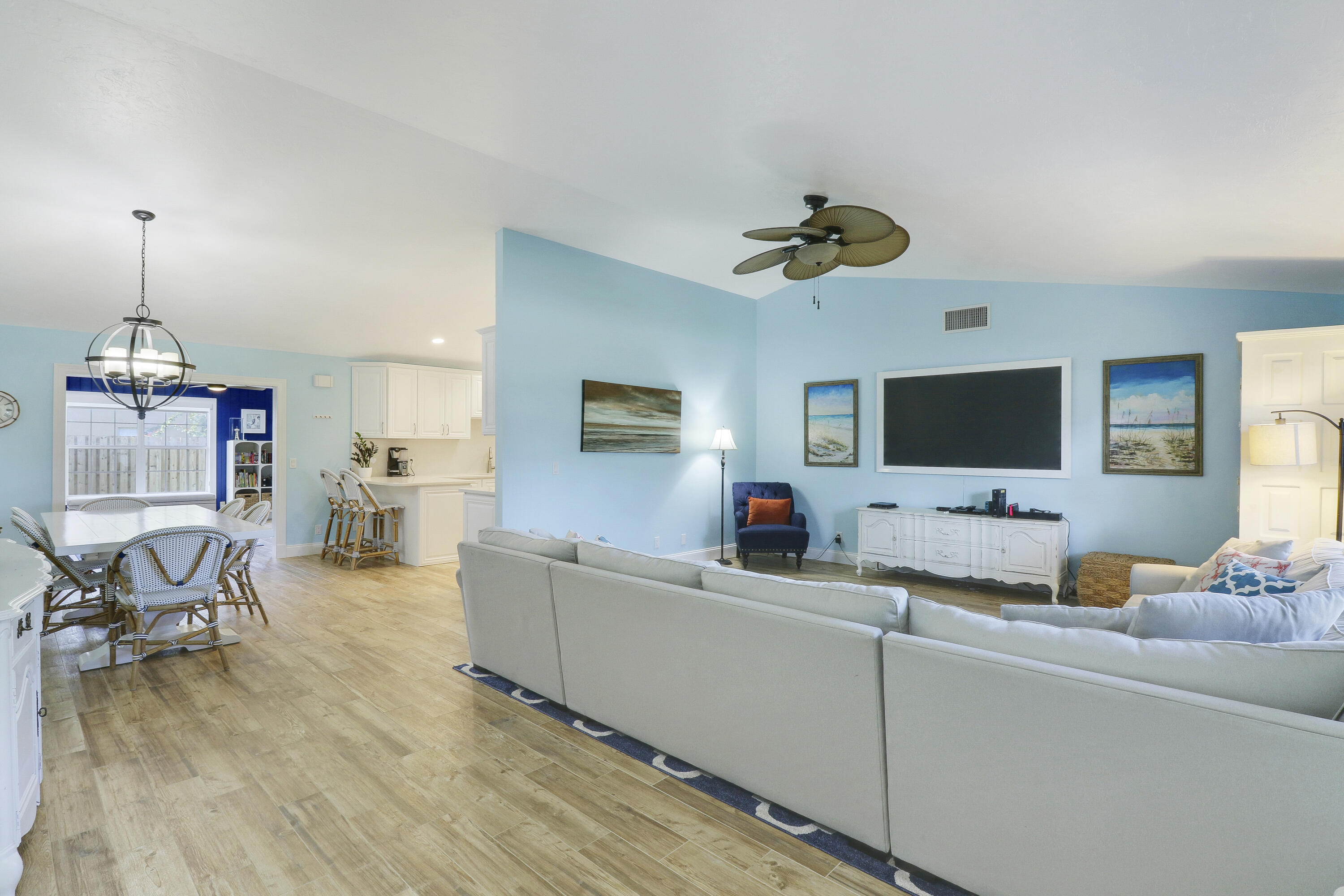 6146 Kendrick Street