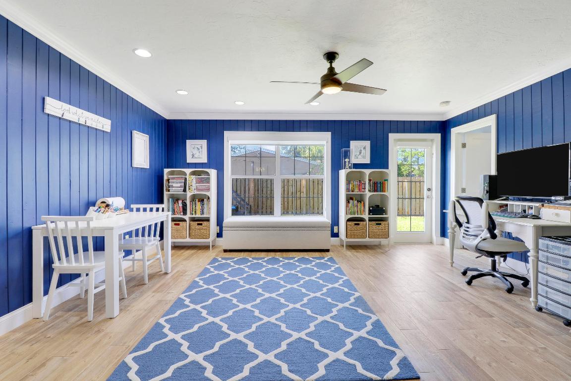 6146 Kendrick Street