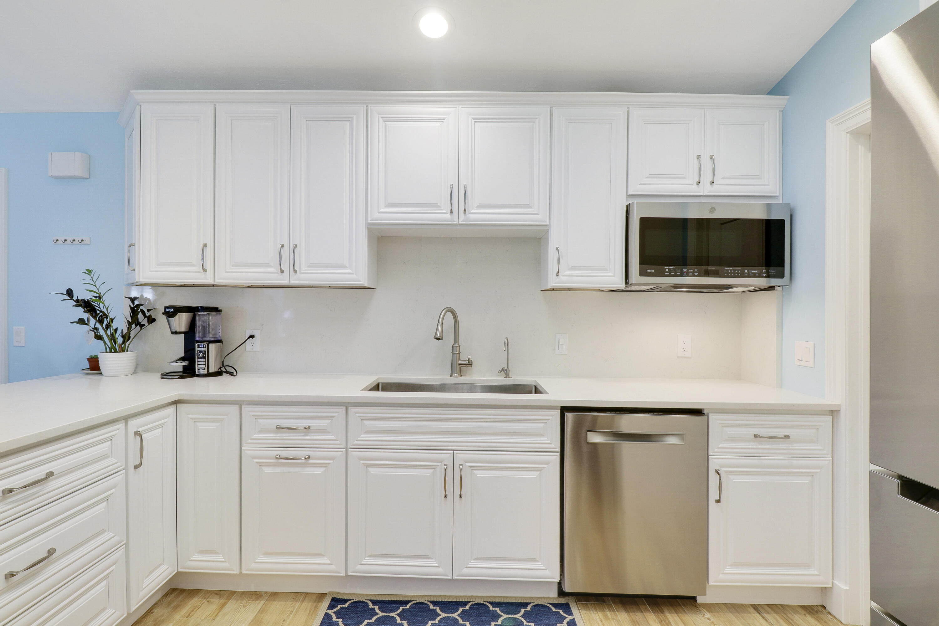 6146 Kendrick Street