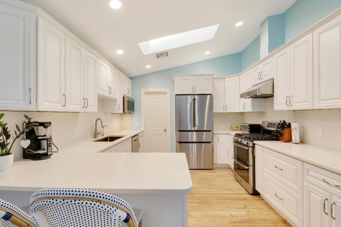 6146 Kendrick Street