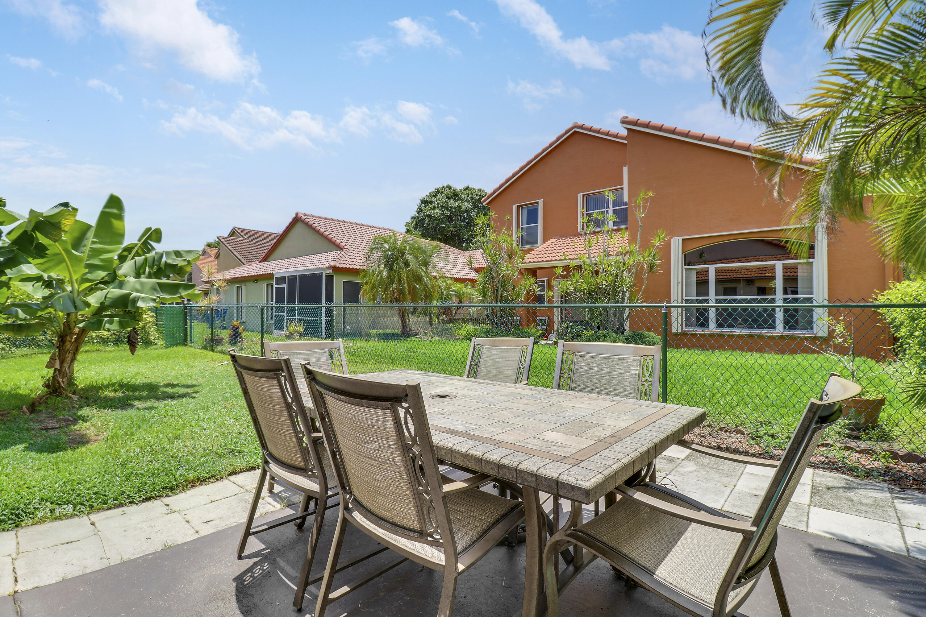 4116 Dakota Place