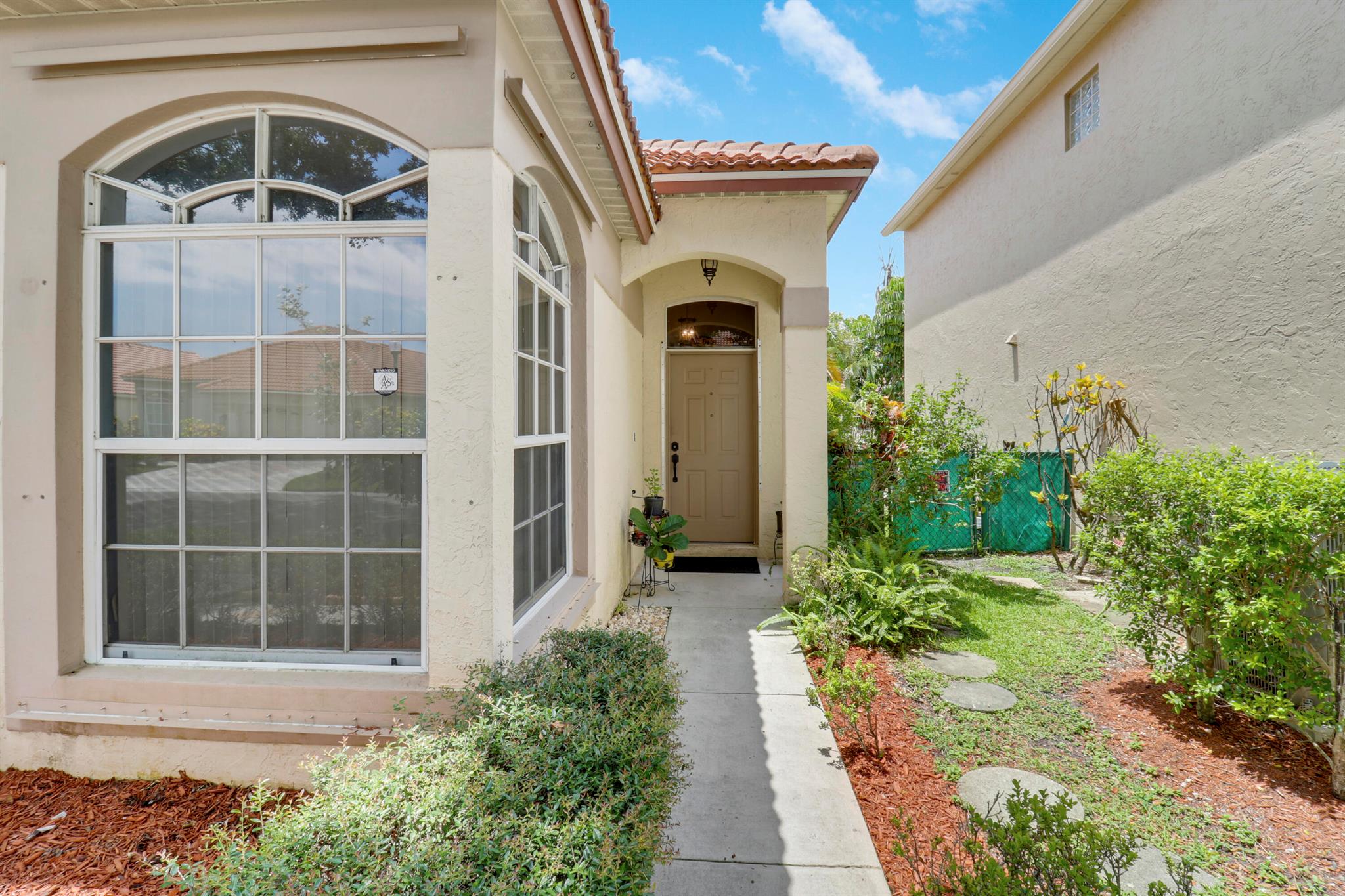 4116 Dakota Place