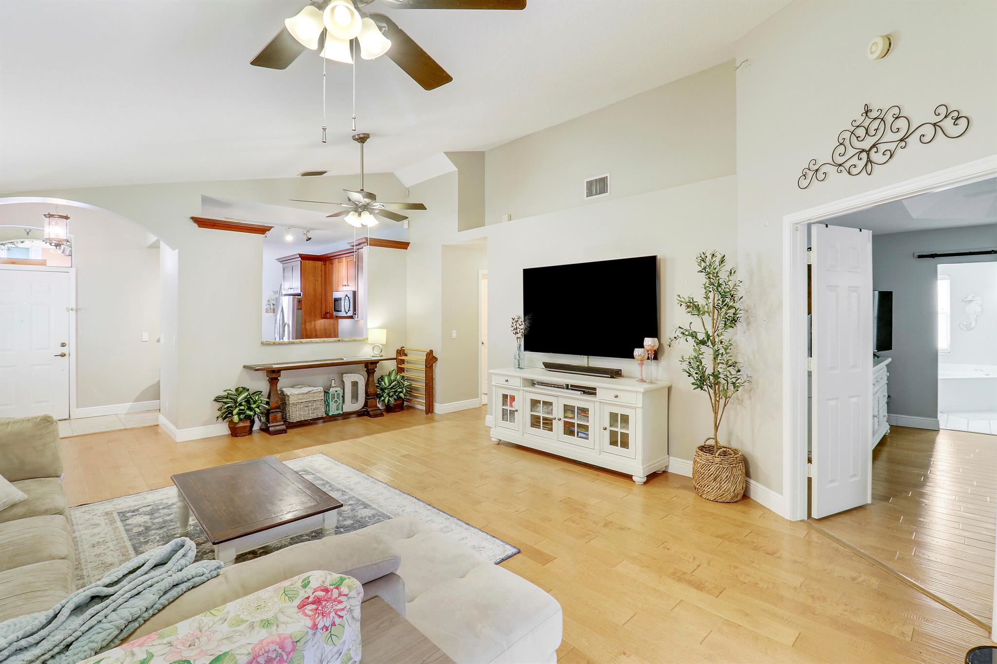 4116 Dakota Place