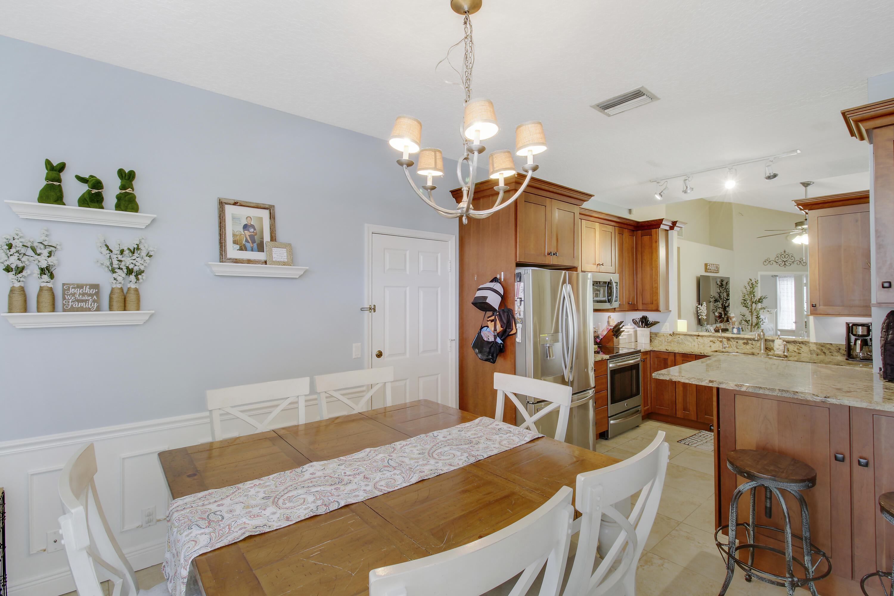 4116 Dakota Place